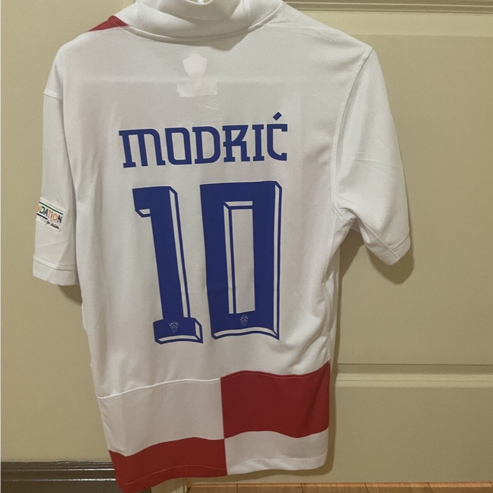 Modric Croatia Nike White and Red Soccer Jersey Size L